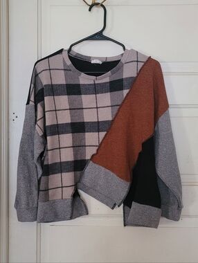 BIBI Asymmetrical Colorblock Patchwork Sweater | Plaid Rust Black Cozy Knit Top